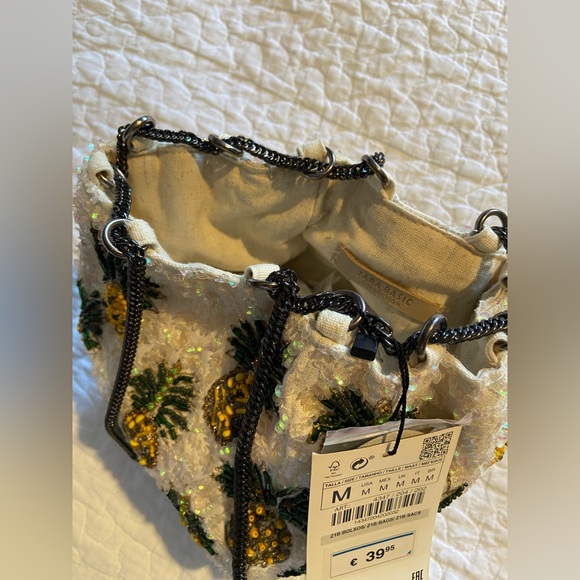 NWT ZARA Limited Edition Collection Pineapple Beaded Purse - Picture 12 of 13